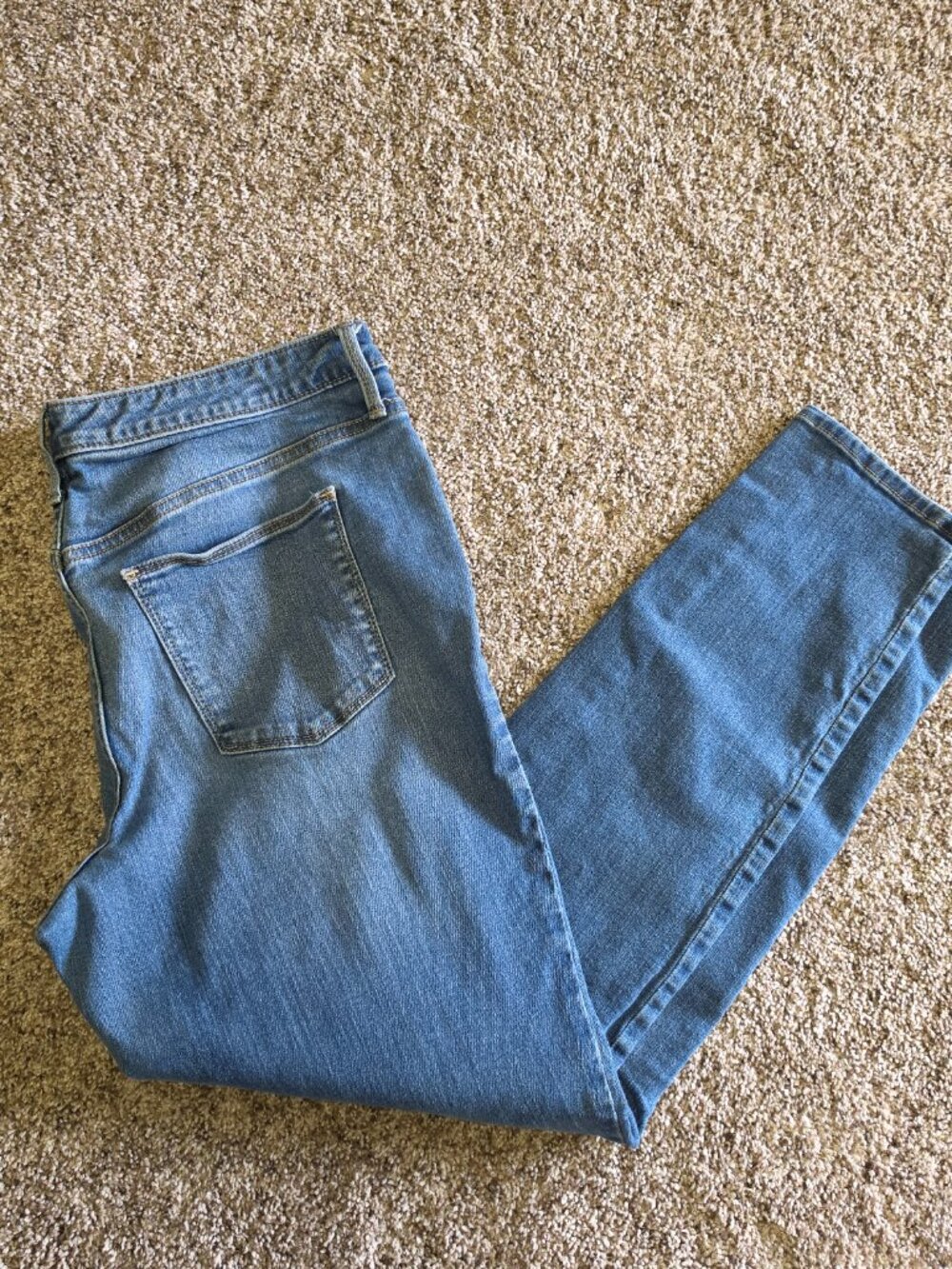 Universal Thread Medium Wash Skinny Jeans Size 14/32R